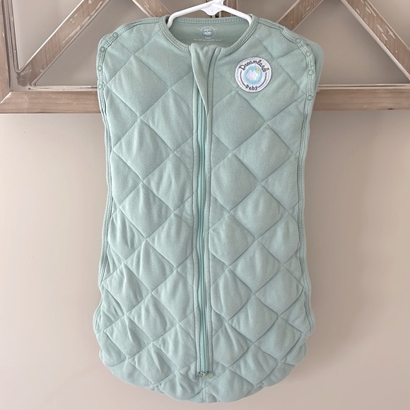 dreamland baby Pajamas Dreamland Baby Weighted Sleep Sack Swaddle 6